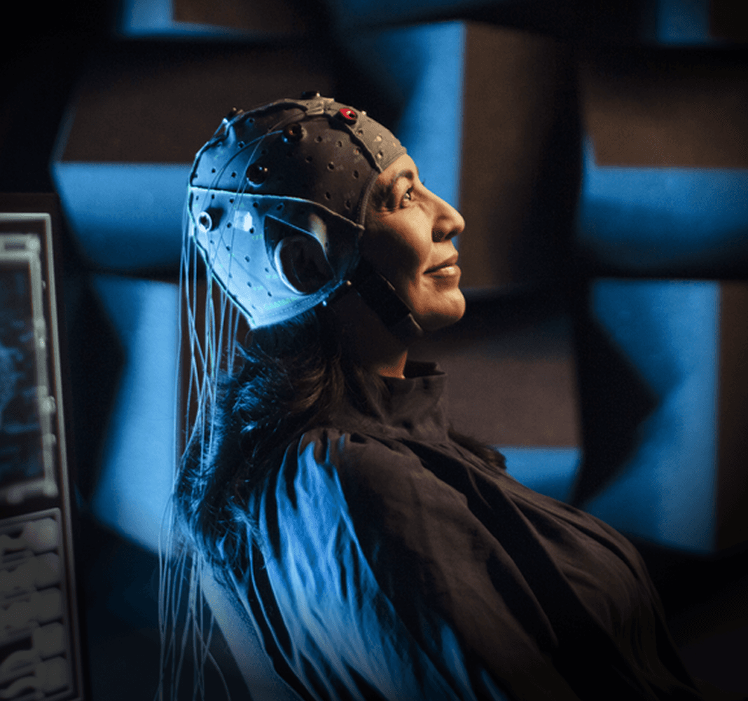 Oticon Zircon Connectivity Lifestyle